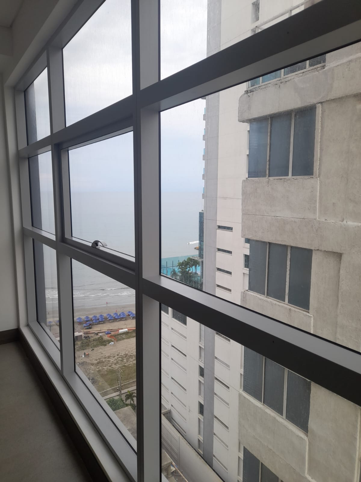 OFICINA EN ARRIENDO BOCAGRANDE - CARTAGENA