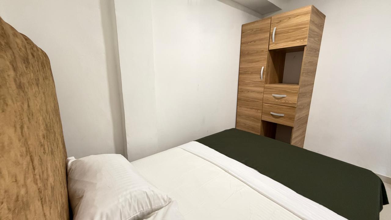 CASA EN VENTA CANAPOTE- 4 APARTAMENTOS- EXCELENTE INVERSIÓN