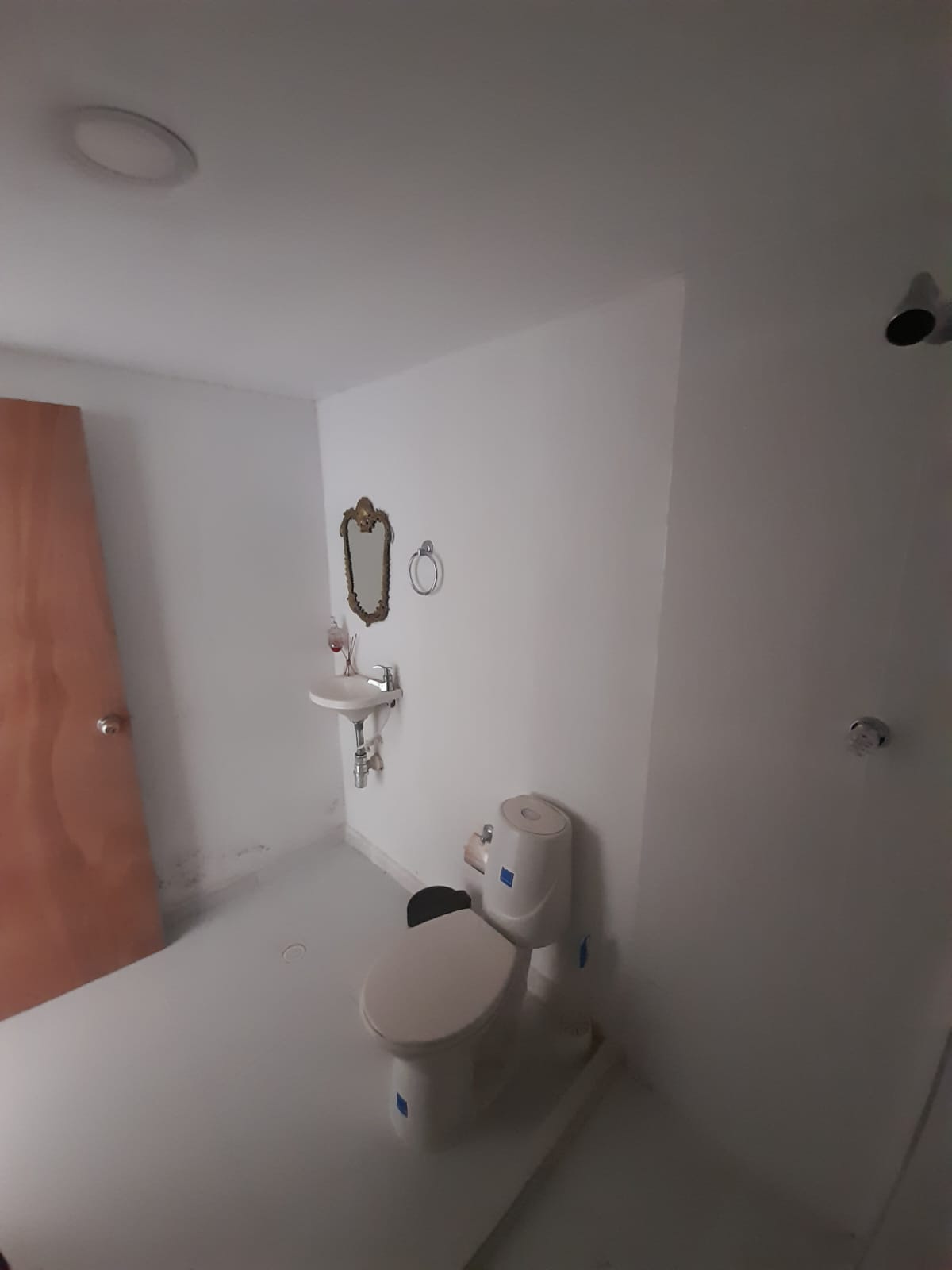 EN VENTA CASA ALMIRANTE COLON - CARTAGENA