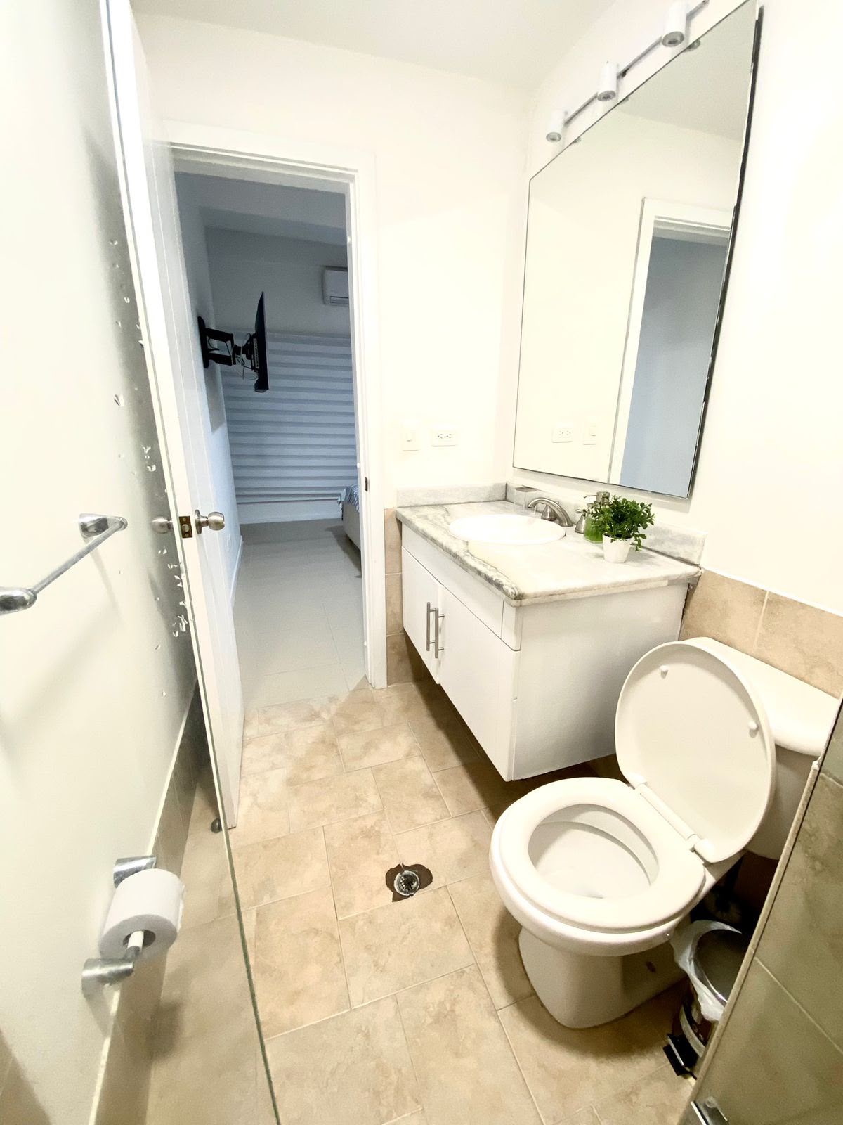 EN VENTA APARTAMENTO DE USO TURISTICO EN EL LAGUITO - CARTAGENA