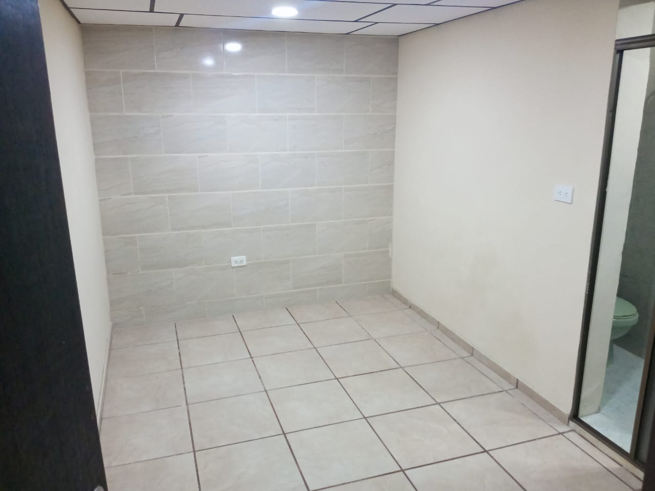 ARRIENDO APARTA ESTUDIO SAN JORGE