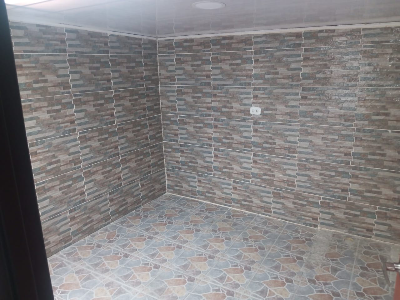 CASA EN VENTA  LA CAROLA