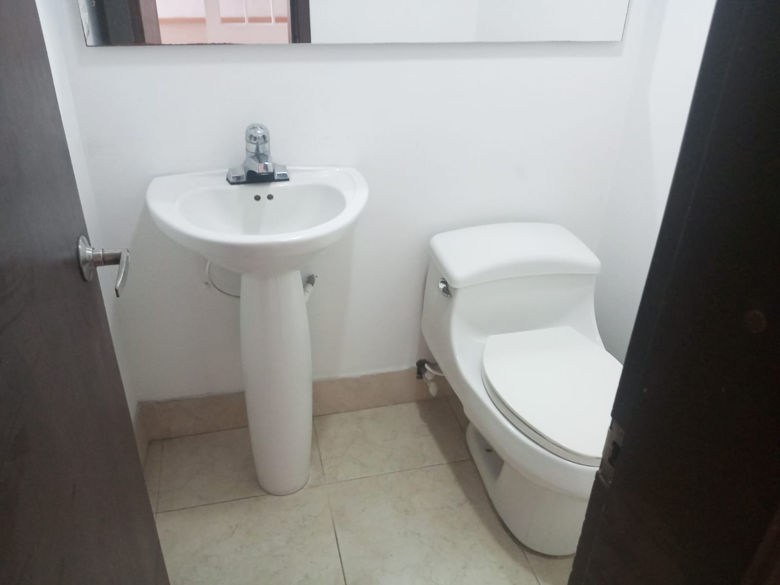 ARRIENDO LOCAL SECTOR AVENIDA SANTANDER