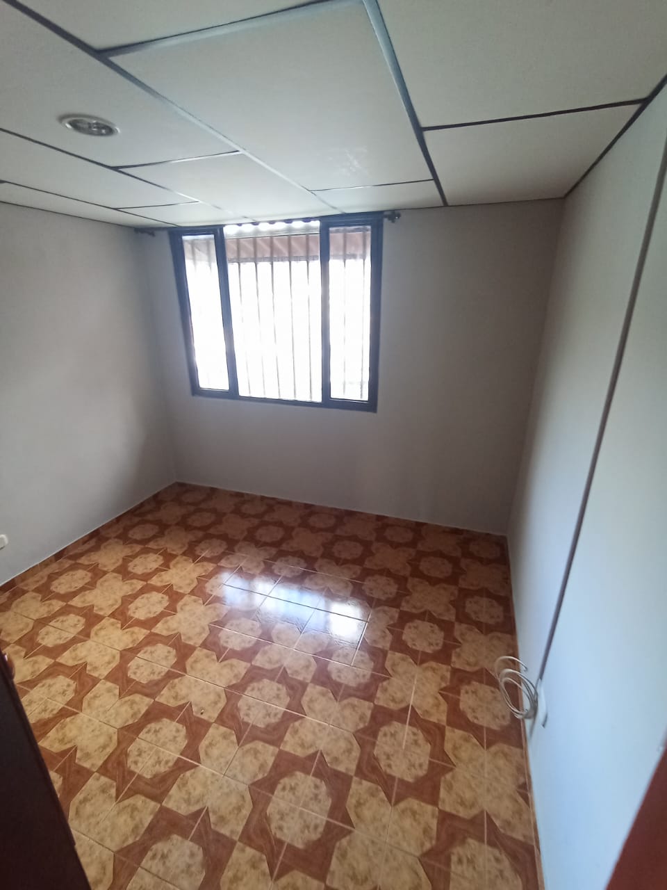 ARRIENDO CASA SECTOR VILLAMARIA