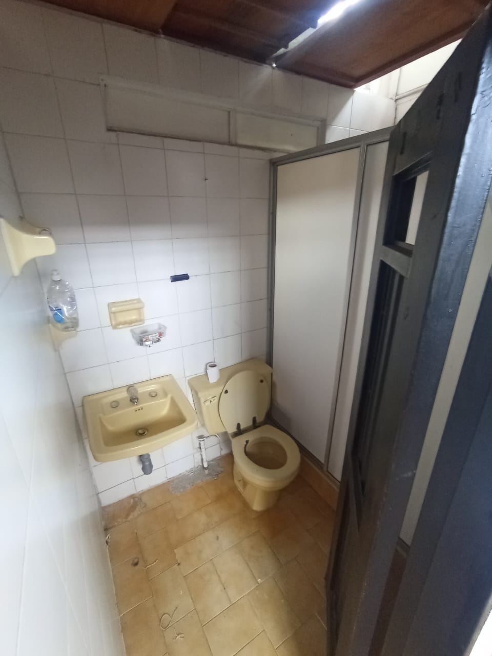 ARRIENDO BODEGA SECTOR 20 DE JULIO