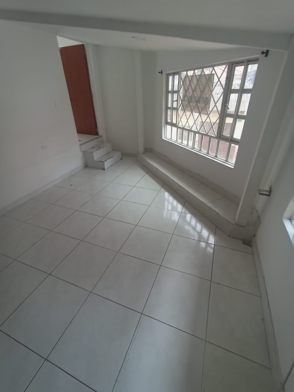 ARRIENDO APARTAESTUDIO SECTOR EL CARMEN