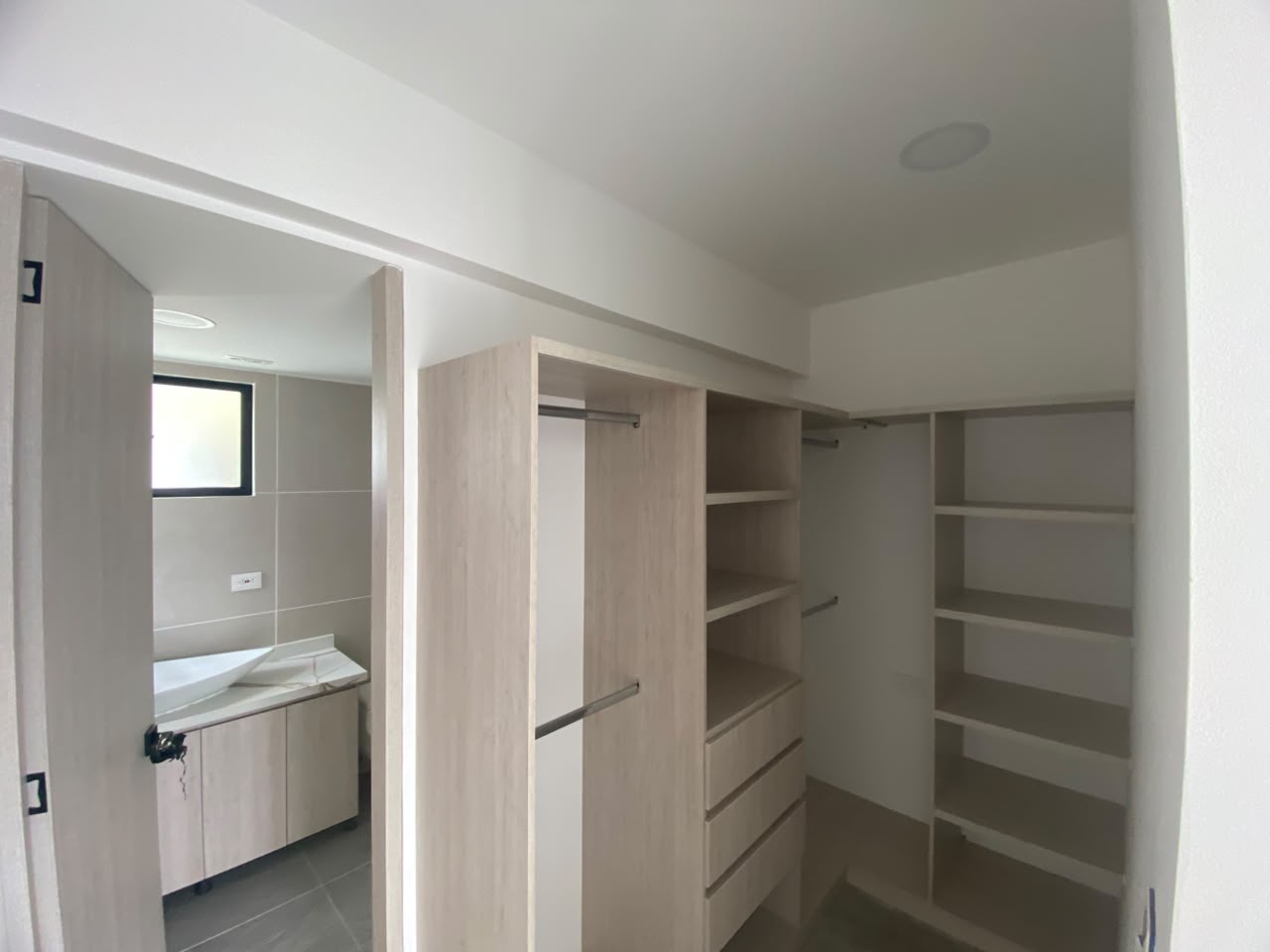 Se arrienda apartamento en Chipre