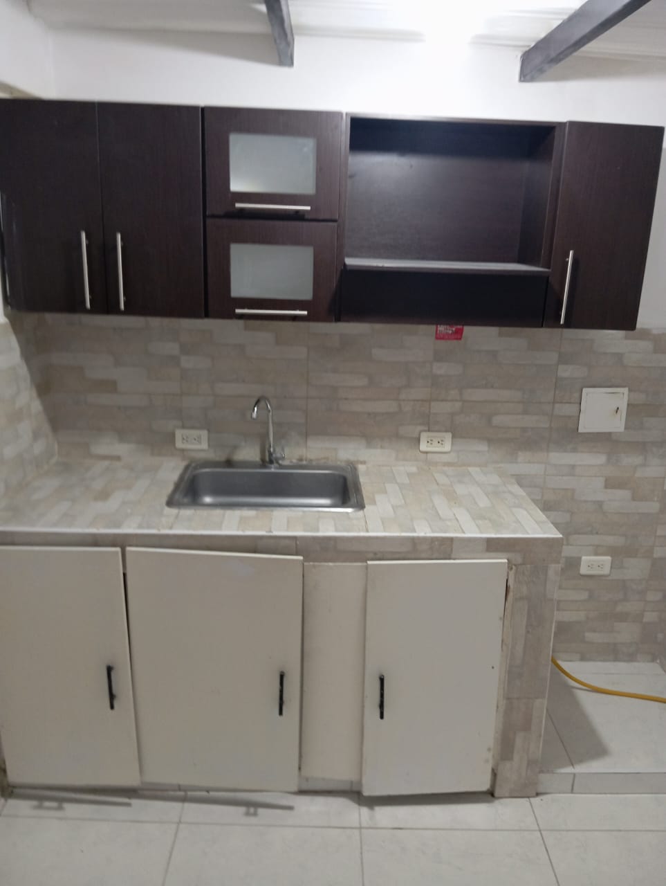 ARRIENDO CASA BAJOS MALHABAR
