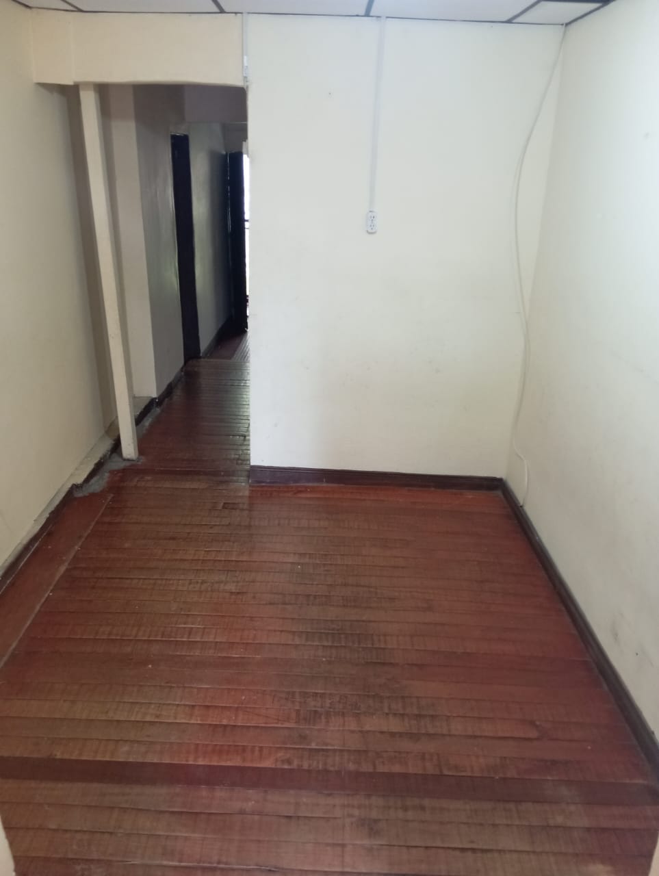 ARRIENDO CASA SECTOR BARRIO VELEZ