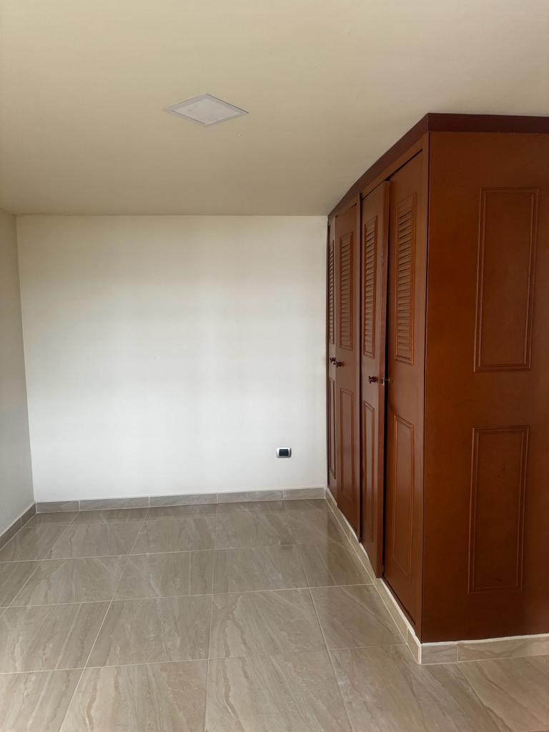 CASA EN VENTA SECTOR LA ENEA