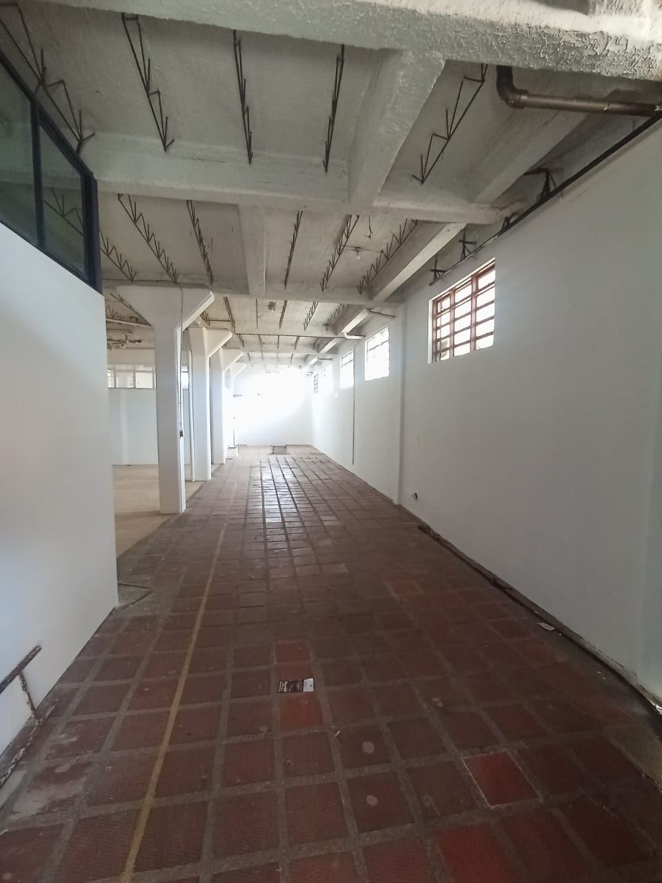 ARRIENDO BODEGA SECTOR 20 DE JULIO