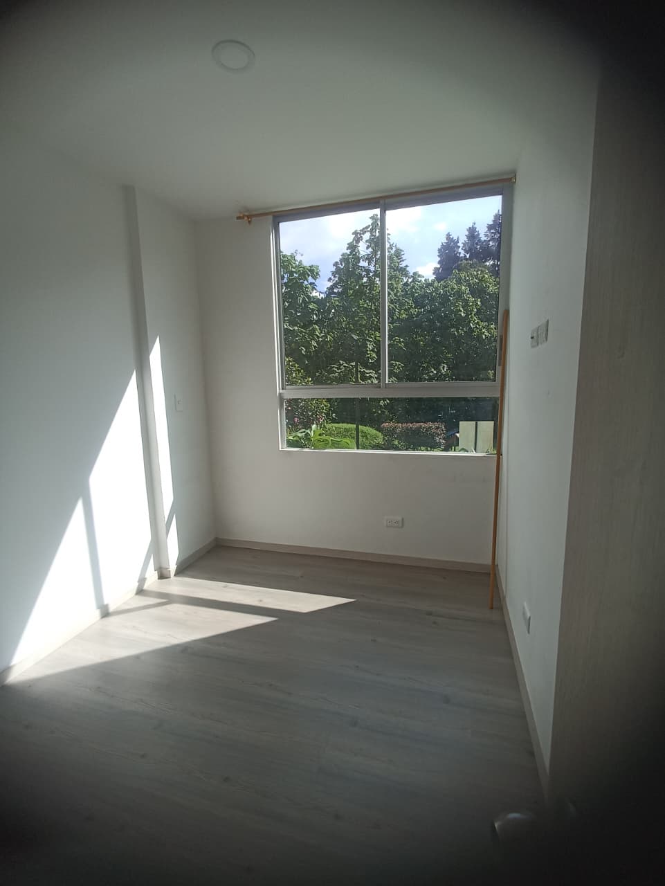 VENTA EXCELENTE APARTAMENTO EN EXPOFERIAS