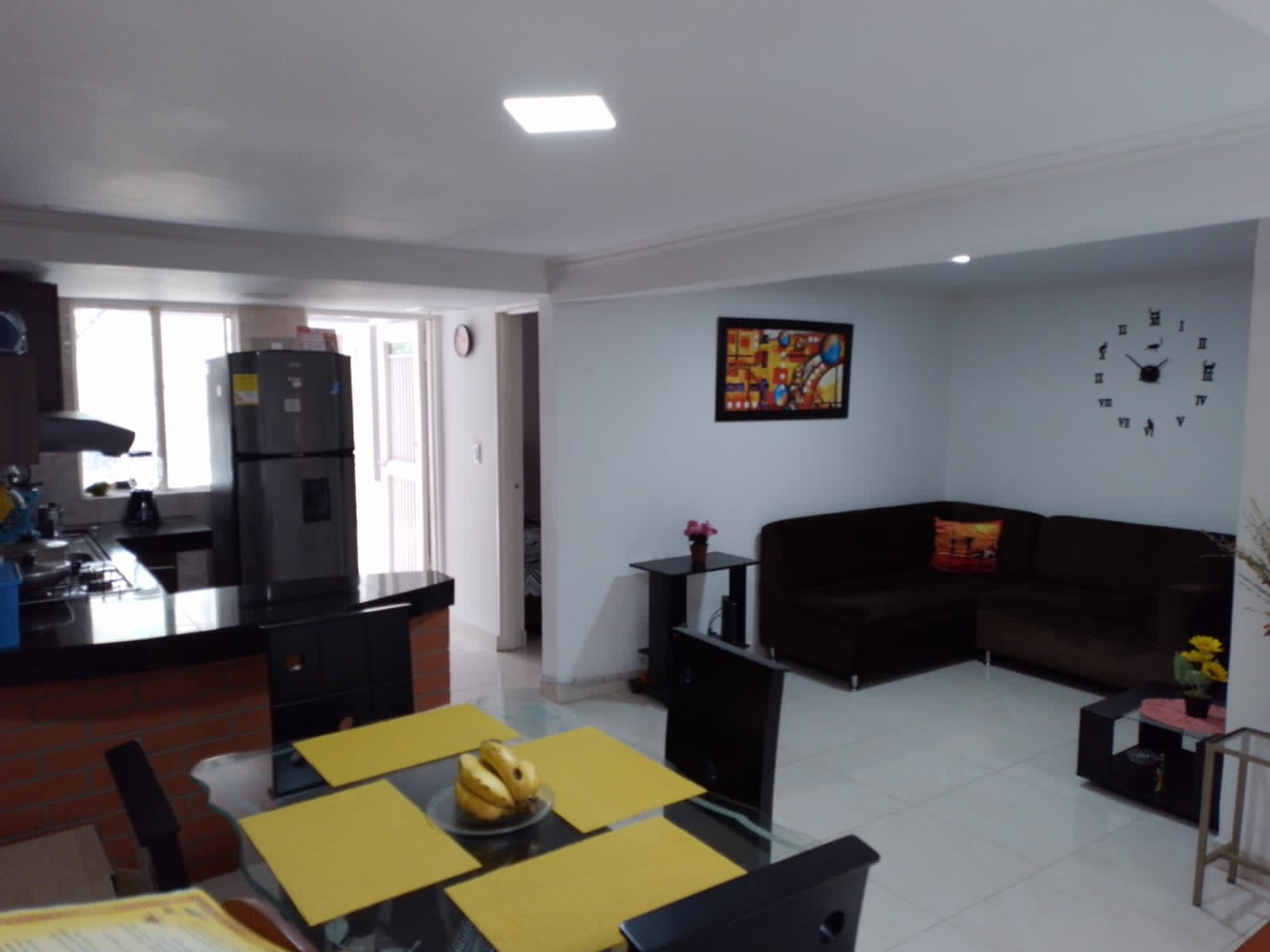 VENTA EXCENTE CASA EN LA SULTANA CON RENTA