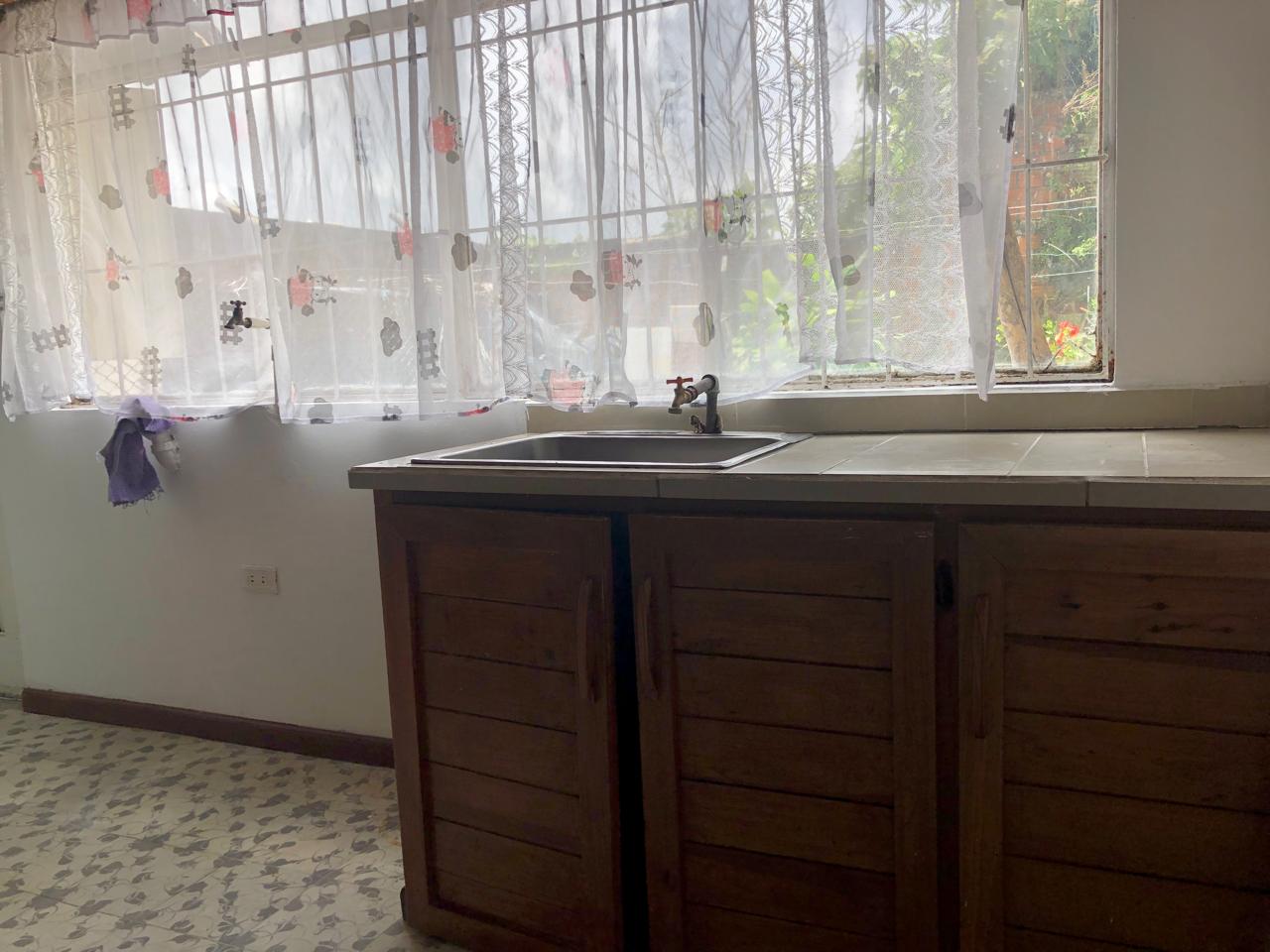 ARRIENDO APARTAESTUDIO BARRIO EL BOSQUE