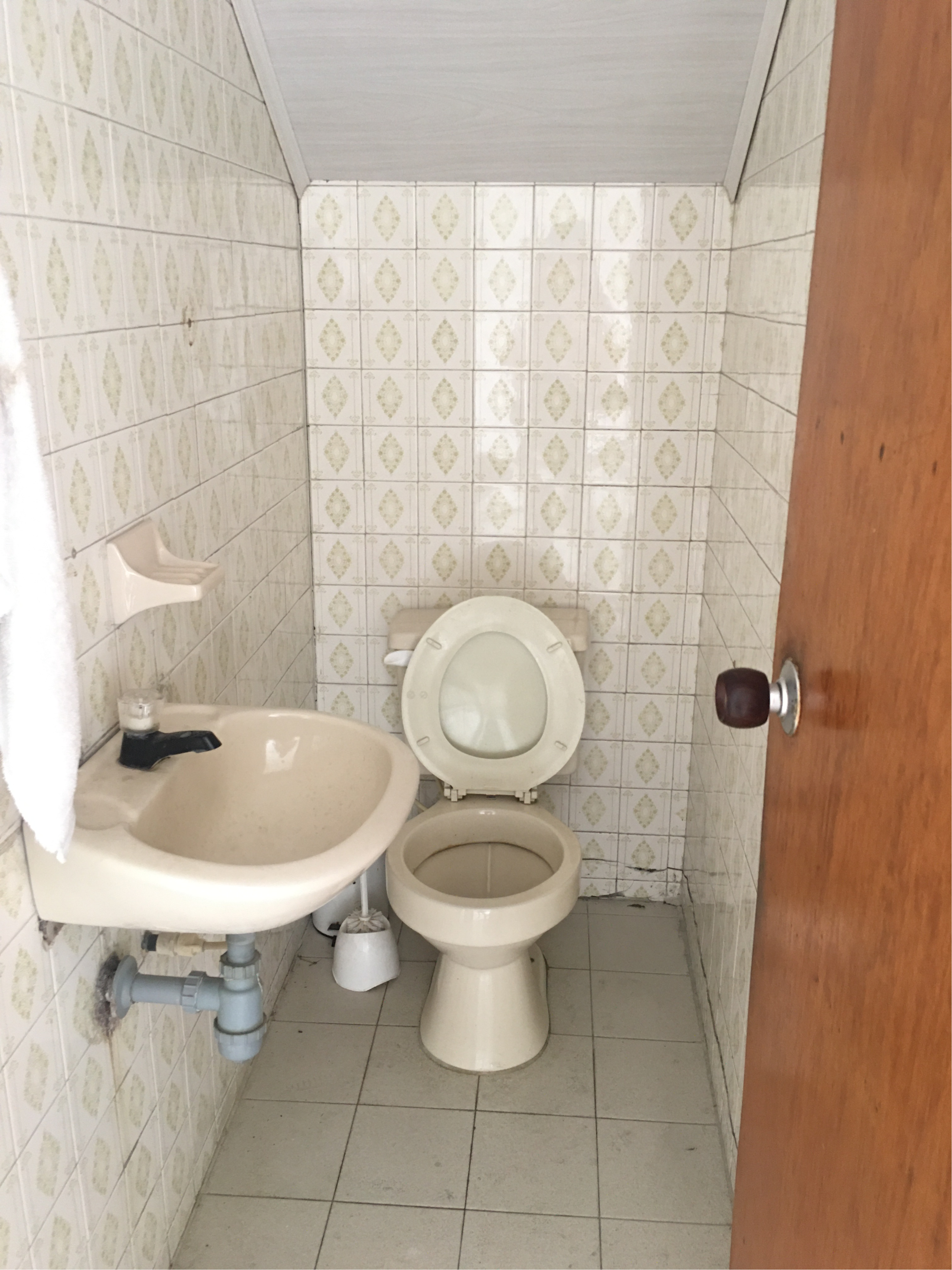 CASA EN VENTA  BIEN UBICADA EN LA ALTA LEONORA