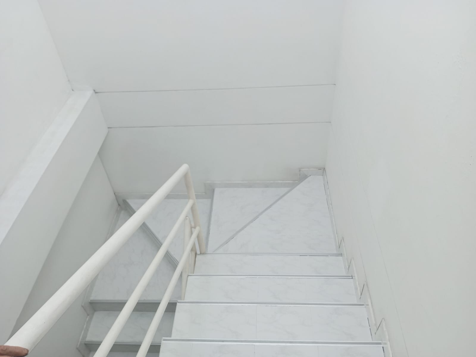 EDIFICIO EN VENTA  CHIPRE