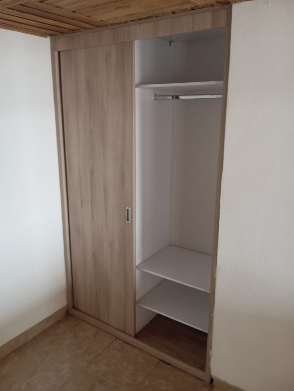 ARRIENDO CASA SECTOR LA ESTRELLA