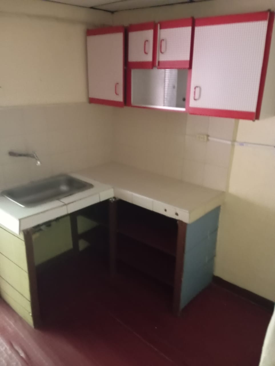 ARRIENDO CASA SECTOR BARRIO VELEZ