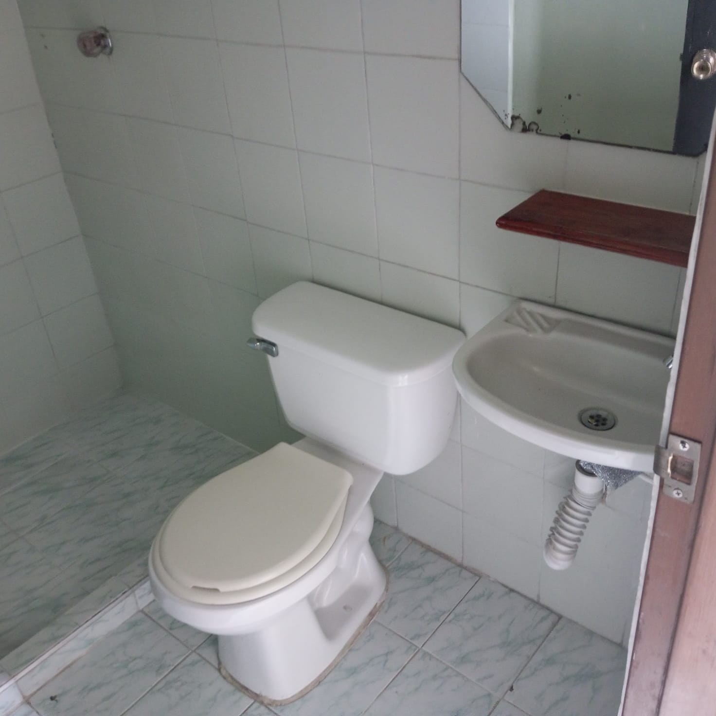 ARRIENDO  APARTAESTUDIO COLINAS MANIZALES