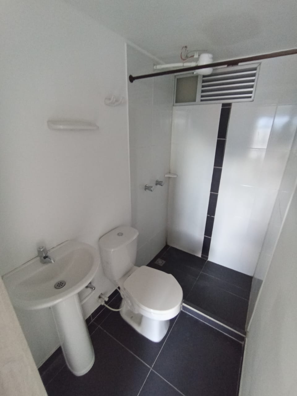 ARRIENDO APARTAESTUDIO SECTOR SAN JORGE