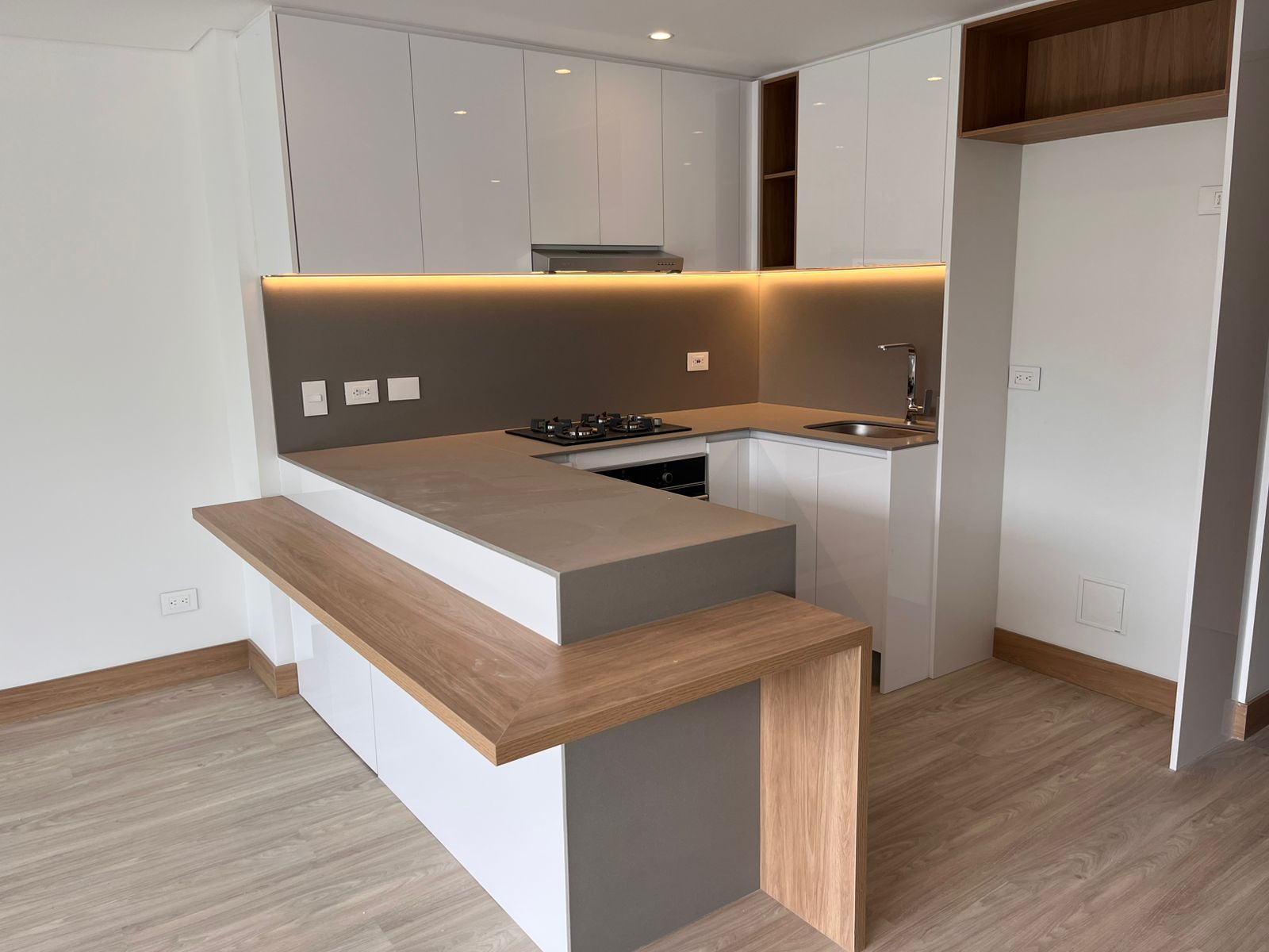 APARTAMENTO EN VENTA EXPOFERIAS