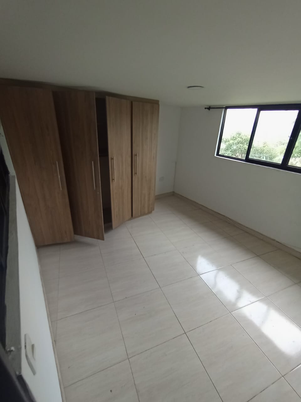 ARRIENDO APARTAMENTO SECTOR CHIPRE