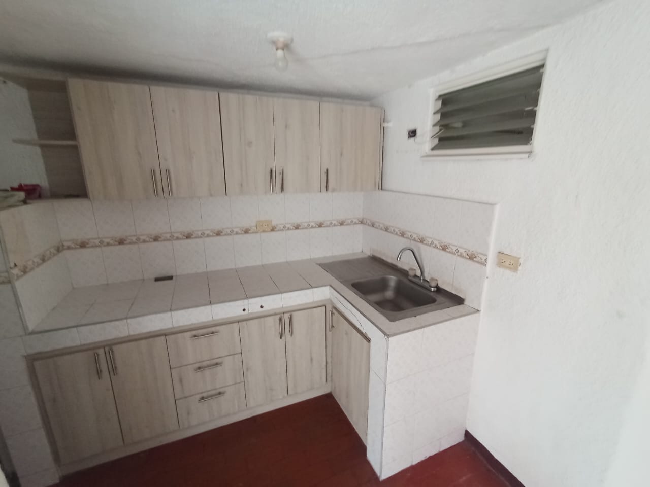 ARRIENDO APARTAMENTO EN VILLACARMENZA