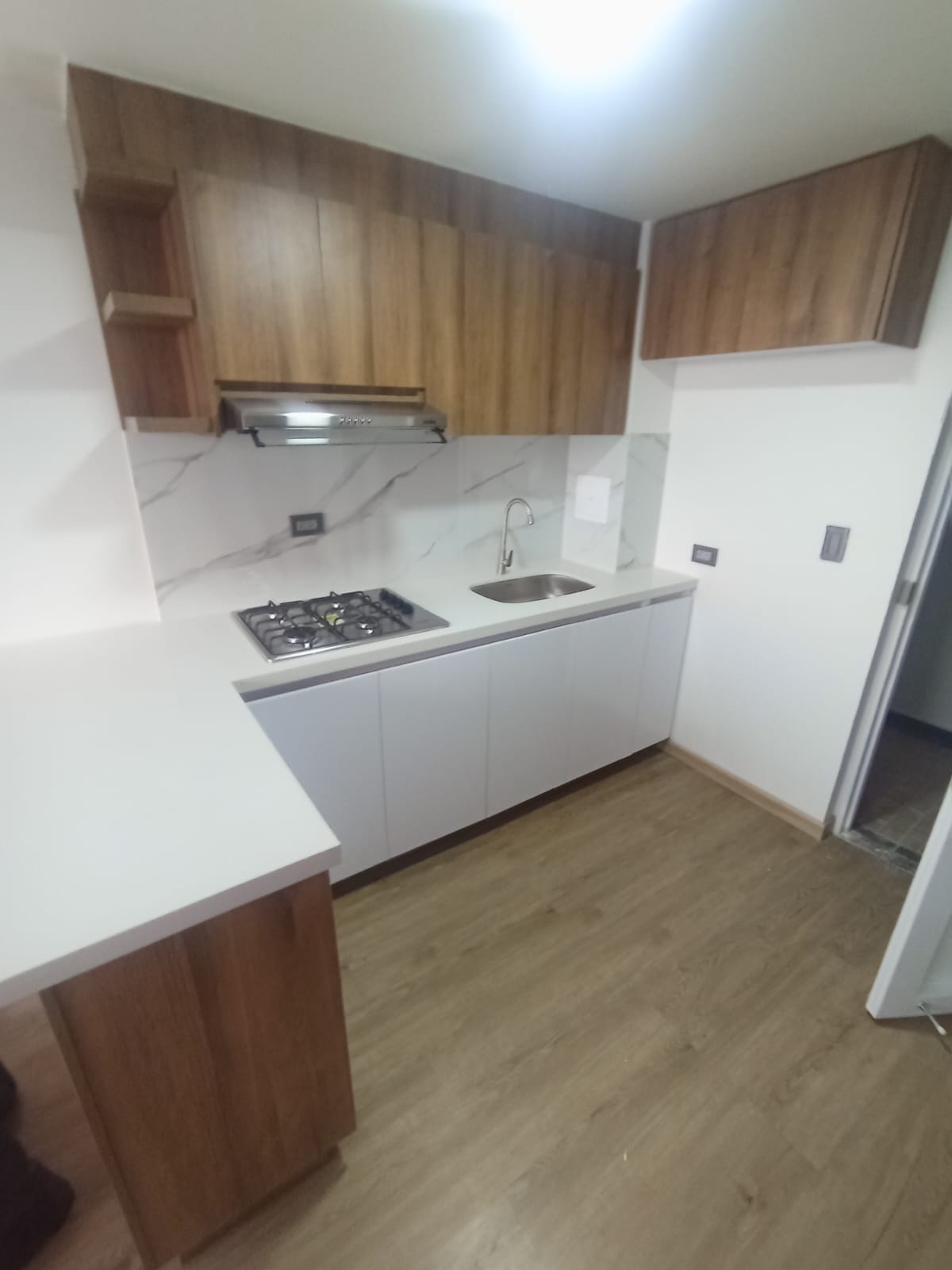 ARRIENDO APARTAMENTO EN ALCAZARES