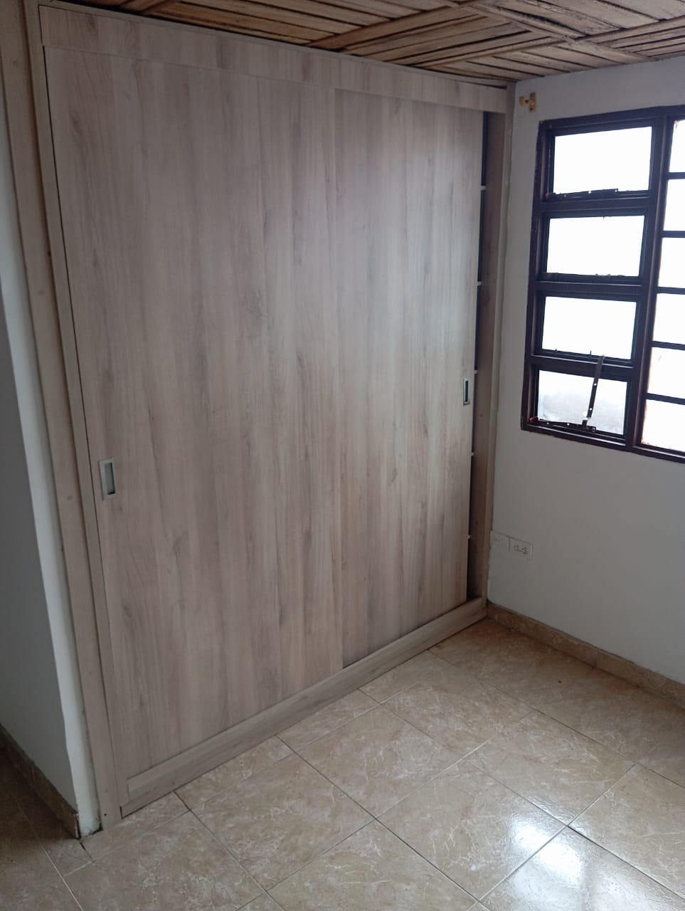 ARRIENDO CASA SECTOR LA ESTRELLA