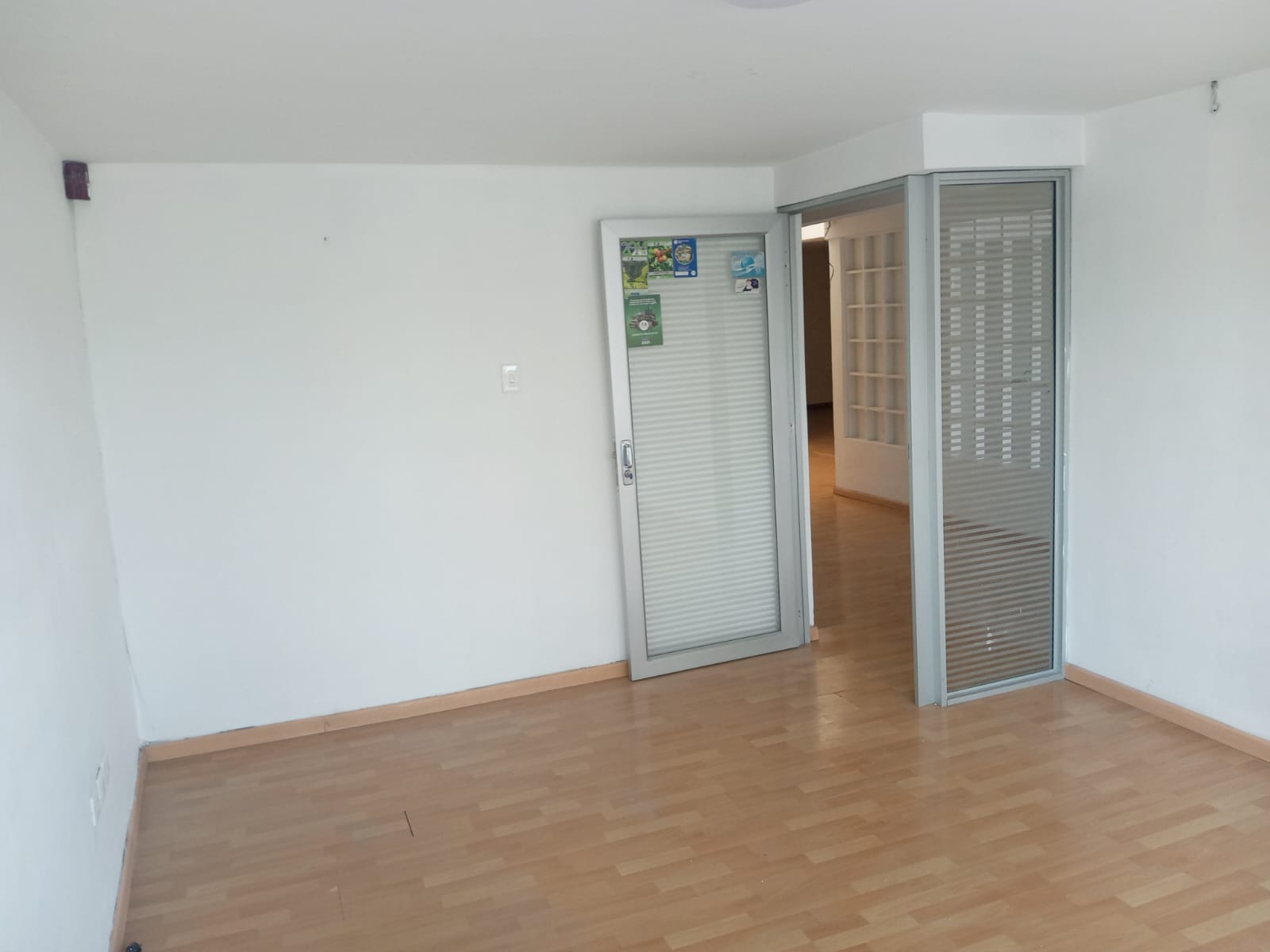 ARRIENDO LOCAL SECTOR AVENIDA SANTANDER