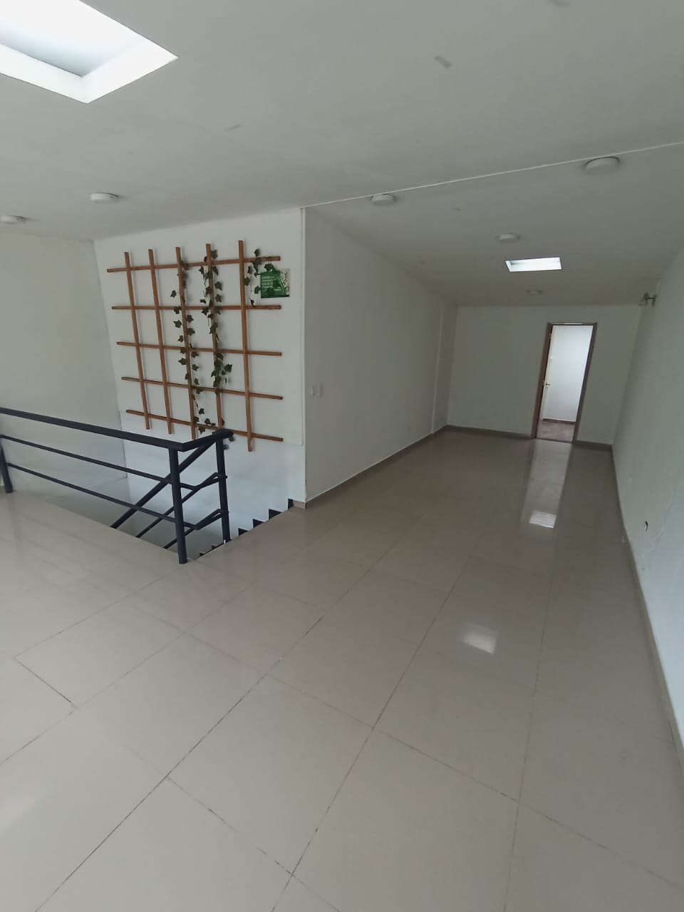 ARRIENDO LOCAL SECTOR LA ENEA