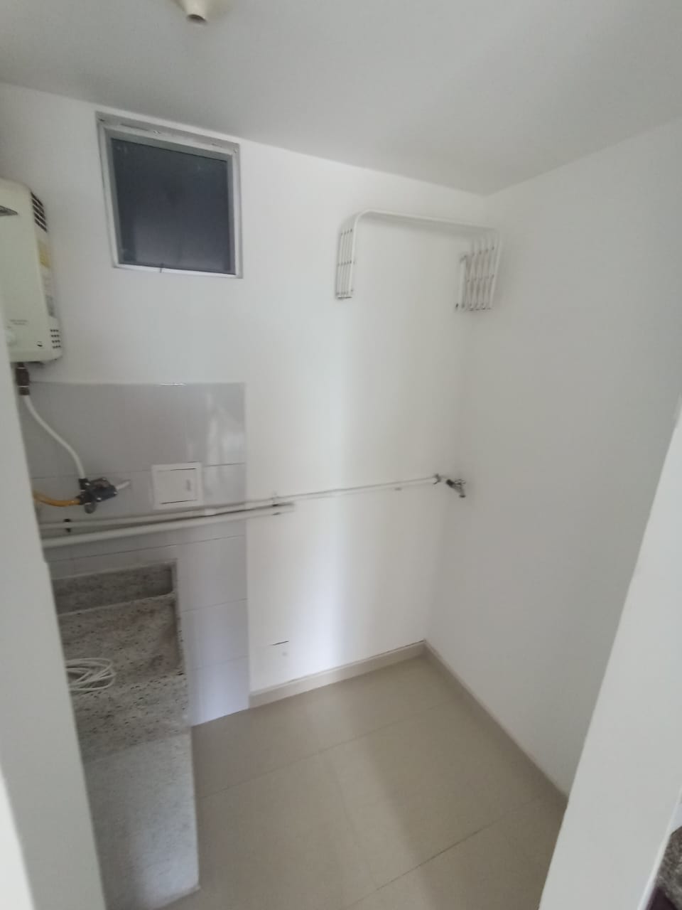 ARRIENDO APARTAESTUDIO SECTOR ALTA SUIZA
