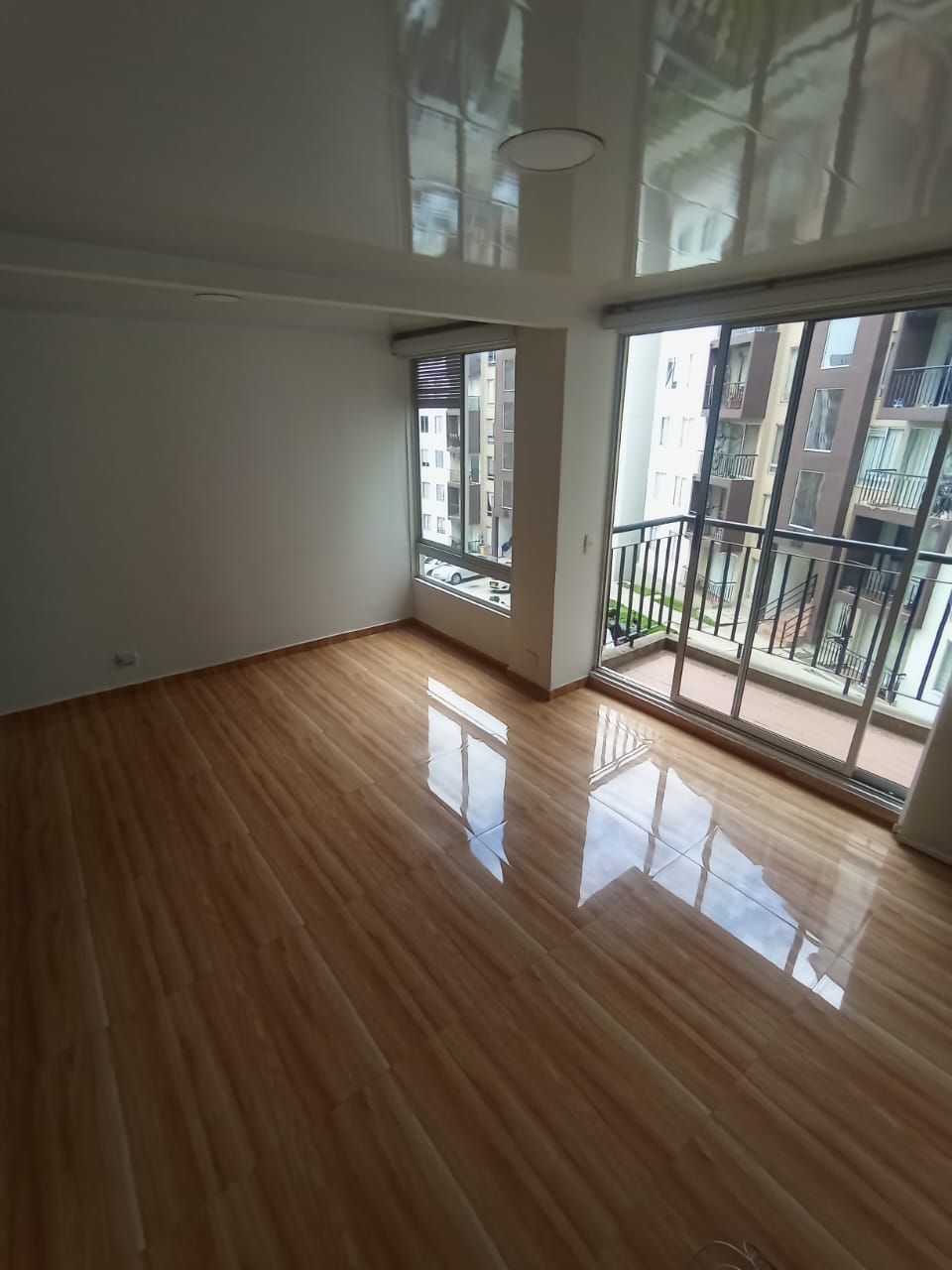 ARRIENDO APARTAMENTO EN NIZA