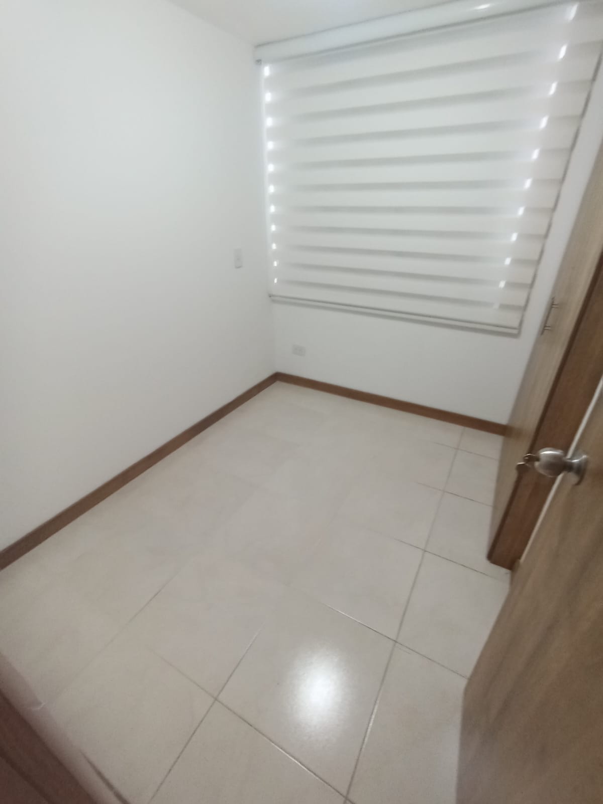 ARRIENDO APARTAMENTO EN LA CUMBRE
