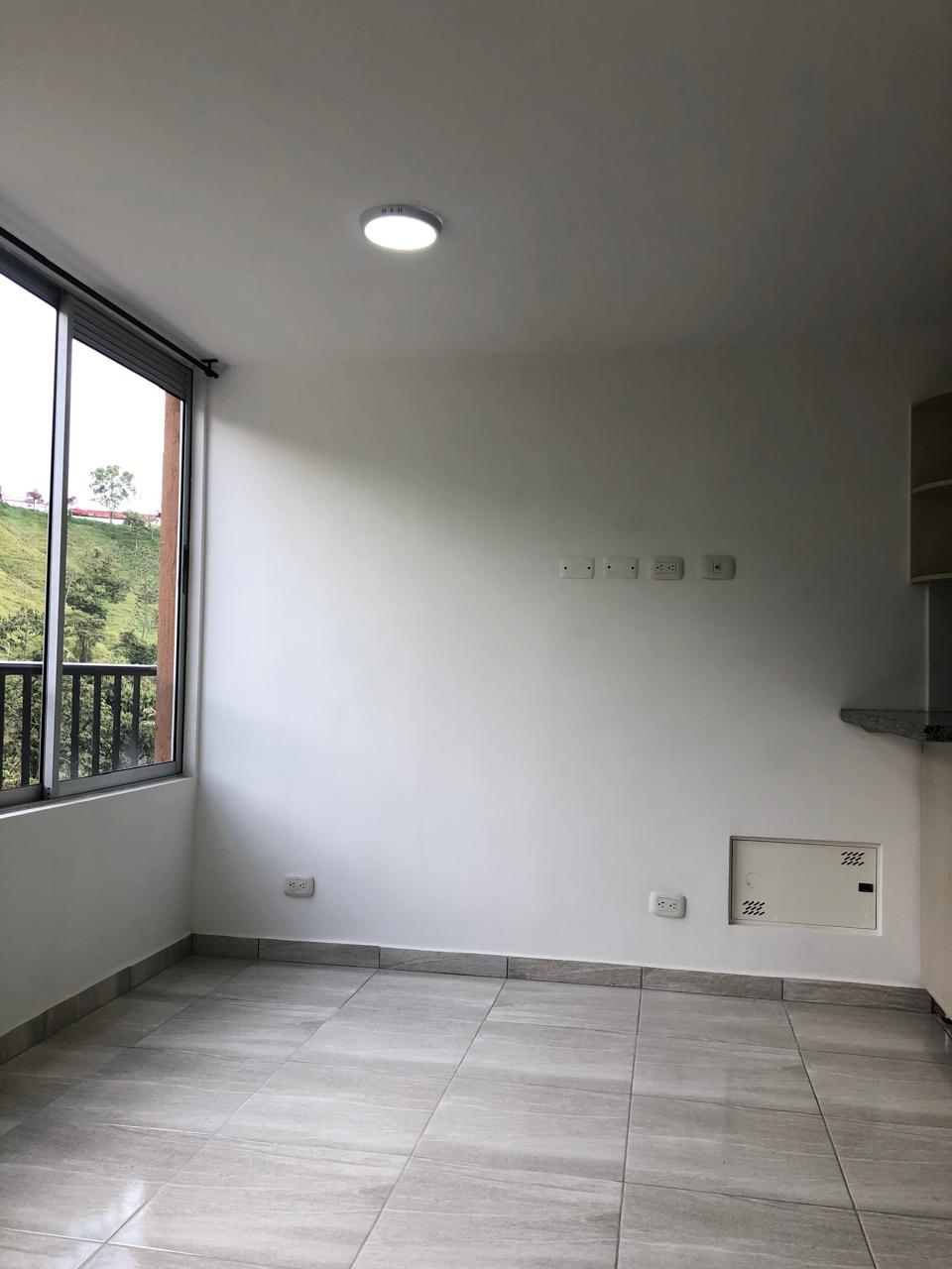 ARRIENDO APARTAESTUDIO EN LOS ALCAZARES