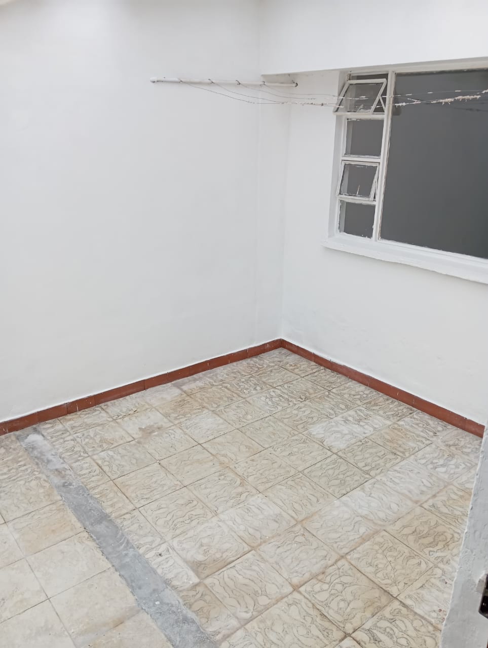 CASA EN RENTA LA LEONORA