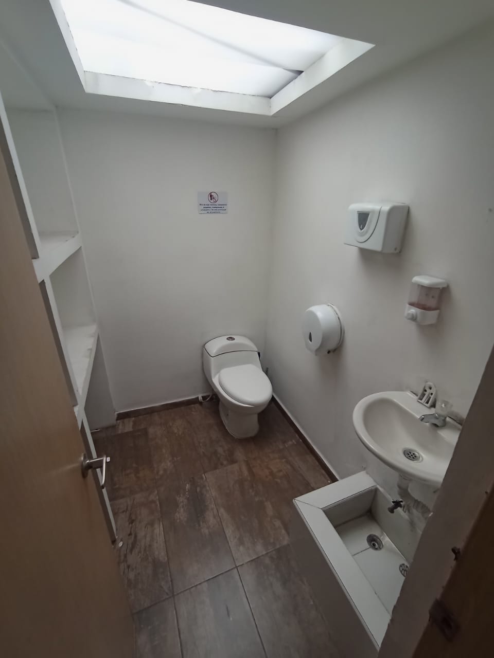 ARRIENDO LOCAL SECTOR LA ENEA