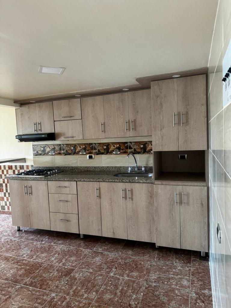 CASA EN VENTA SECTOR LA ENEA