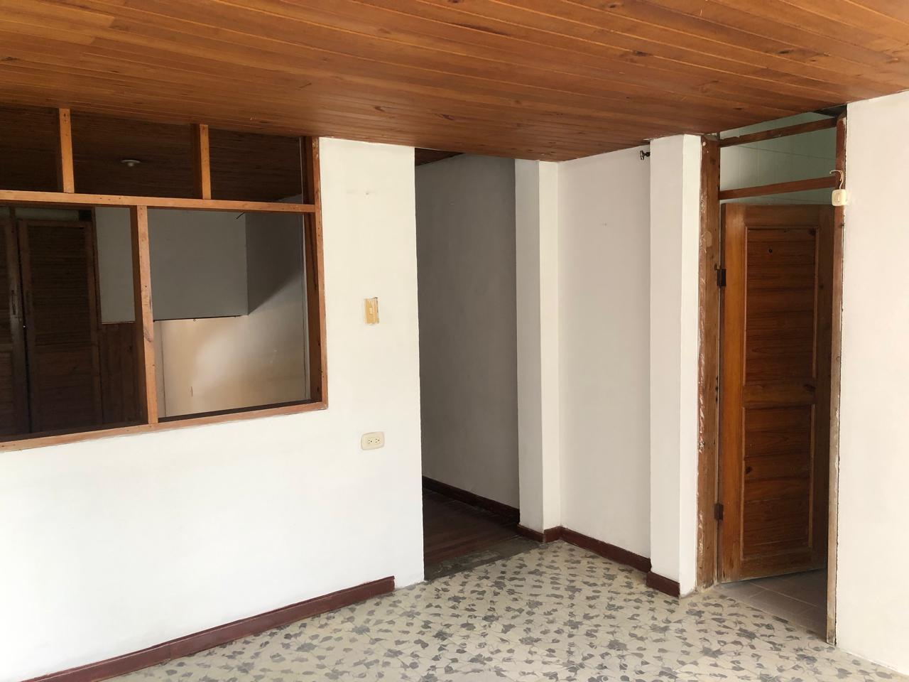 ARRIENDO APARTAESTUDIO BARRIO EL BOSQUE