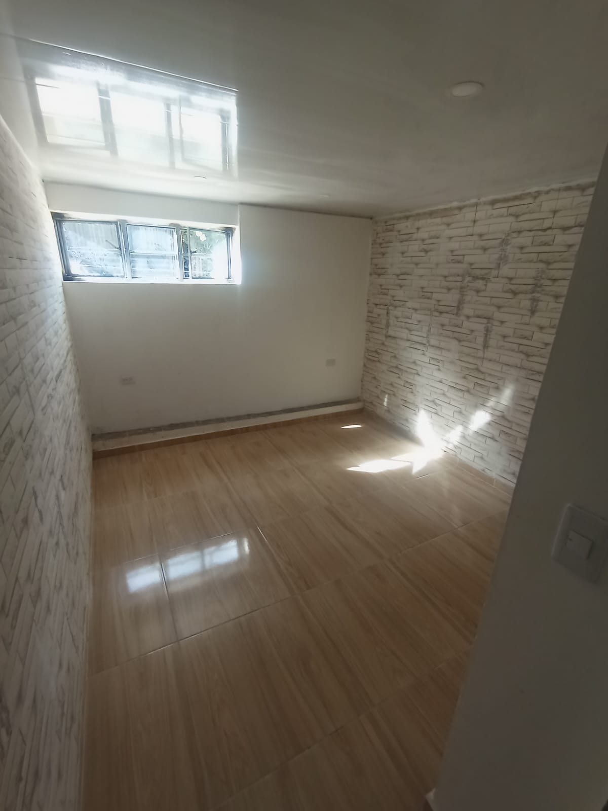 SE ARRIENDA APARTA ESTUDIO EN SAN ISIDRO