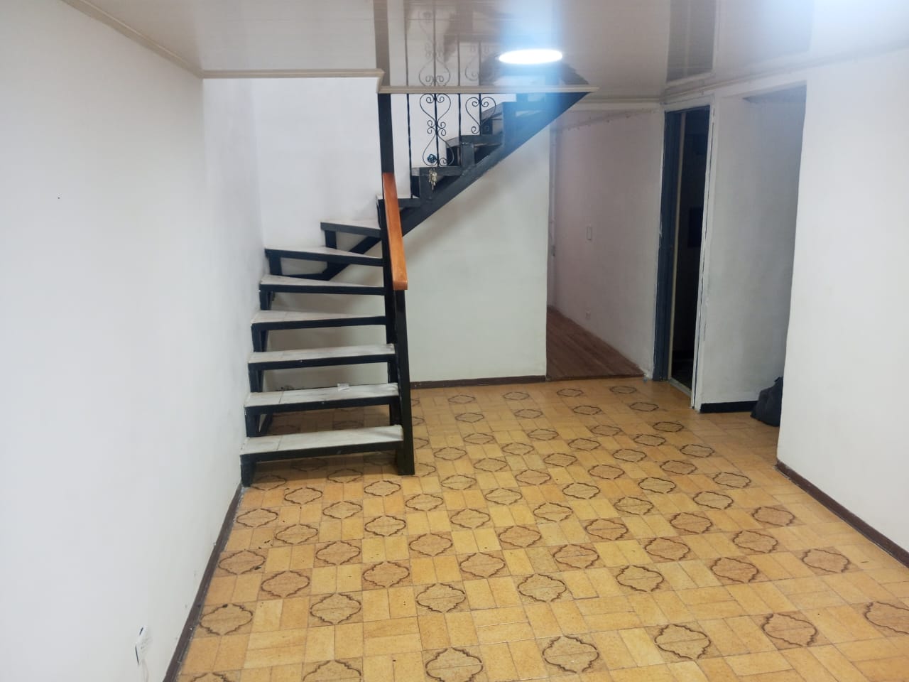 CASA EN VENTA  LA CAROLA