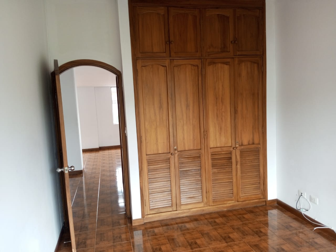 ARRIENDO APARTAMENTO SECTOR  EL TREBOL