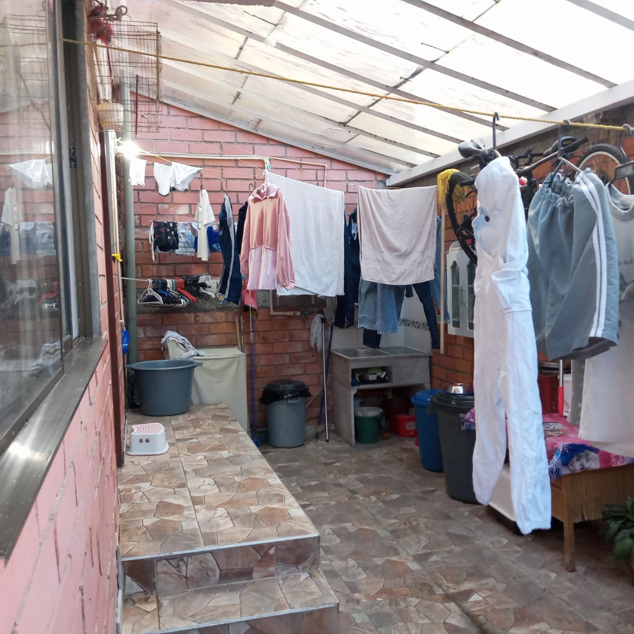 VENTA DE CASA SECTOR ROSALES
