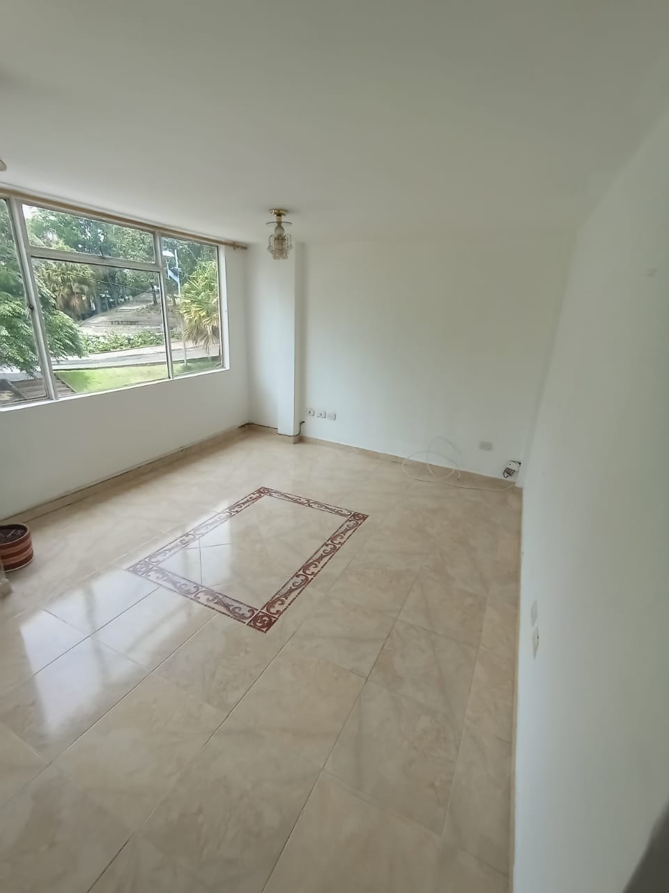 ARRIENDO APARTAMENTO EN EL BOSQUE