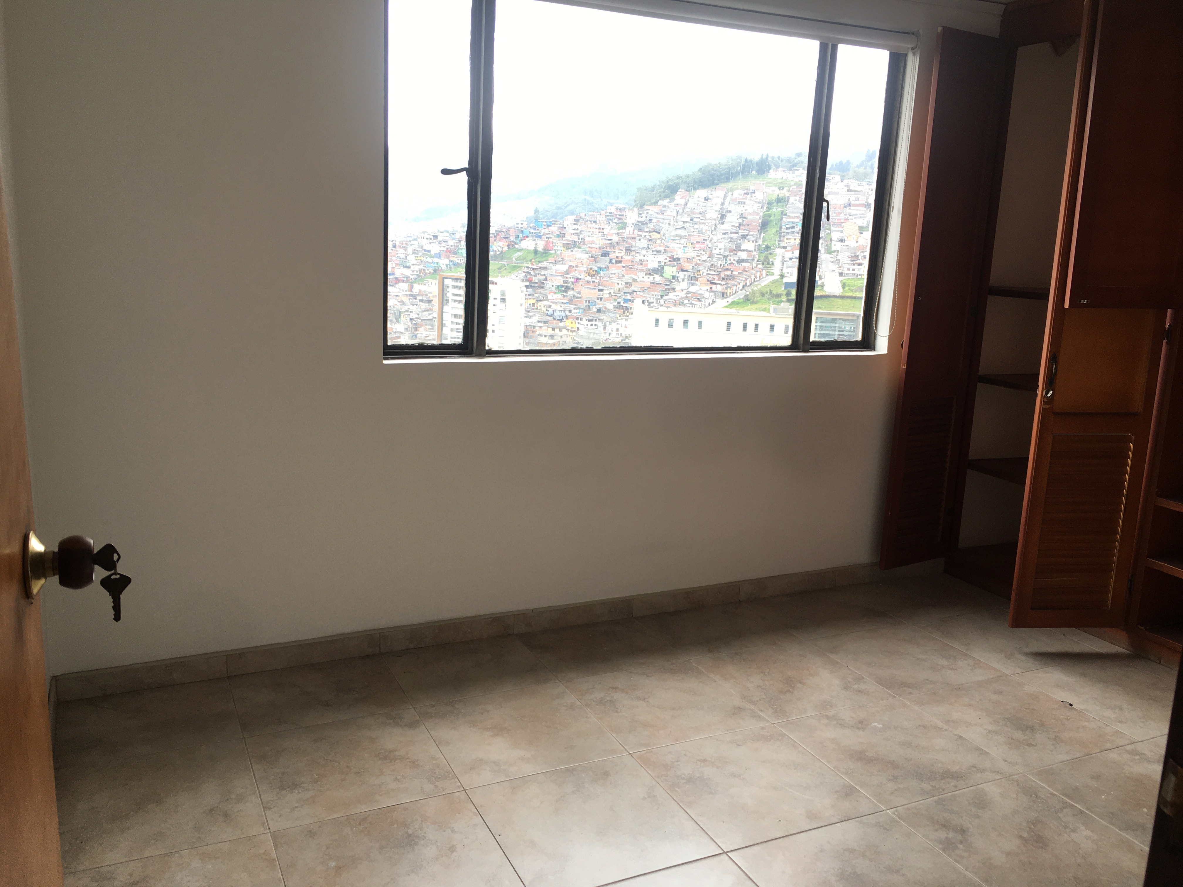 CASA EN VENTA  BIEN UBICADA EN LA ALTA LEONORA