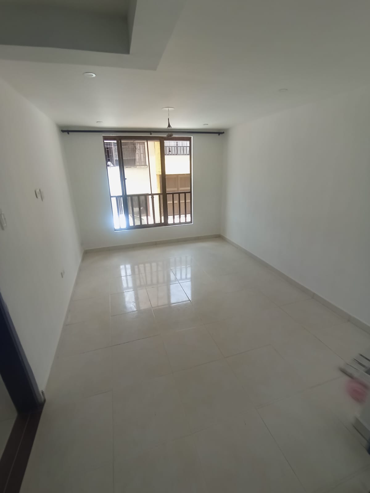 ARRIENDO CASA EN LA CAROLA