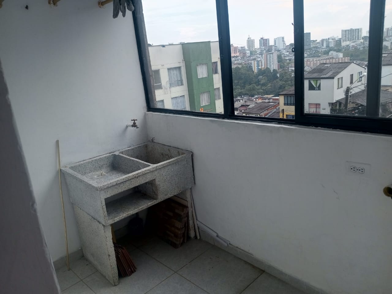 CASA EN VENTA  LA CAROLA