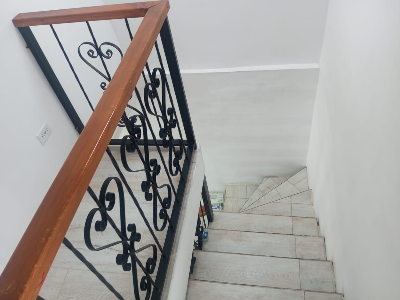 CASA EN VENTA  LA CAROLA