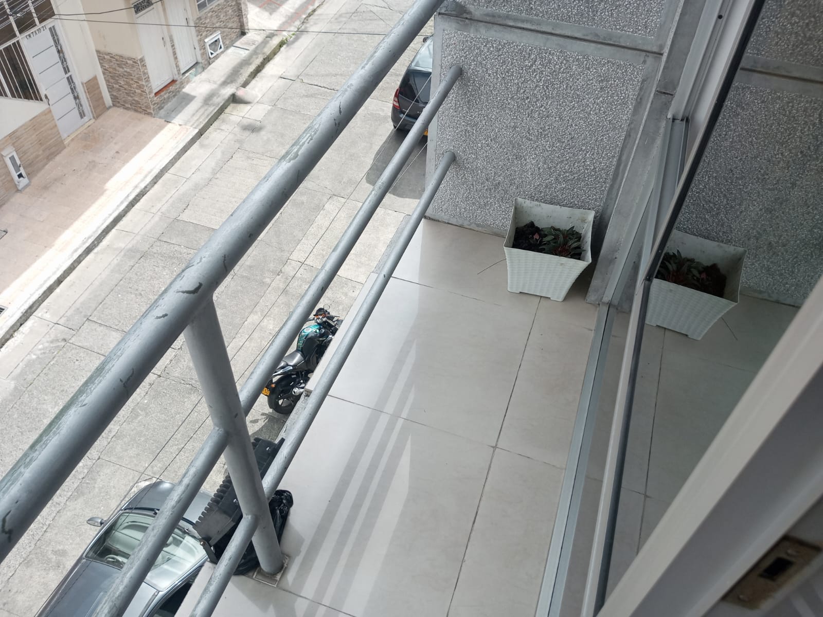 EDIFICIO EN VENTA  CHIPRE