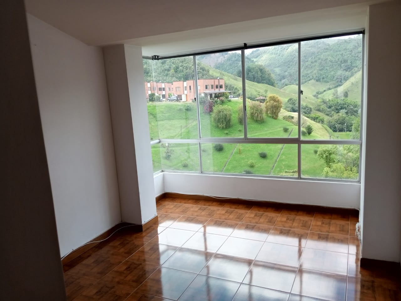 ARRIENDO APARTAMENTO SECTOR  EL TREBOL